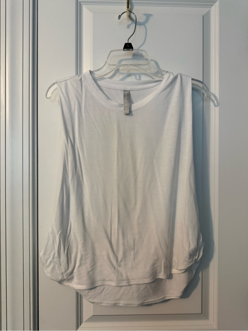 Athleta White Muscle Tank / Sleeveless Top